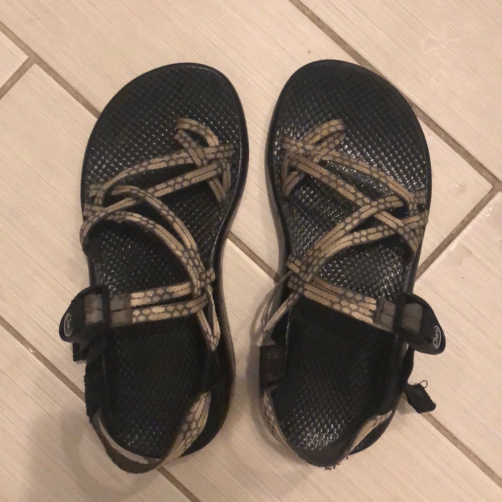 Size 8 classic Chaco Sandals womens